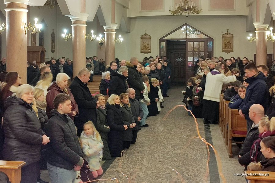 60 Msza wieczorna.jpg